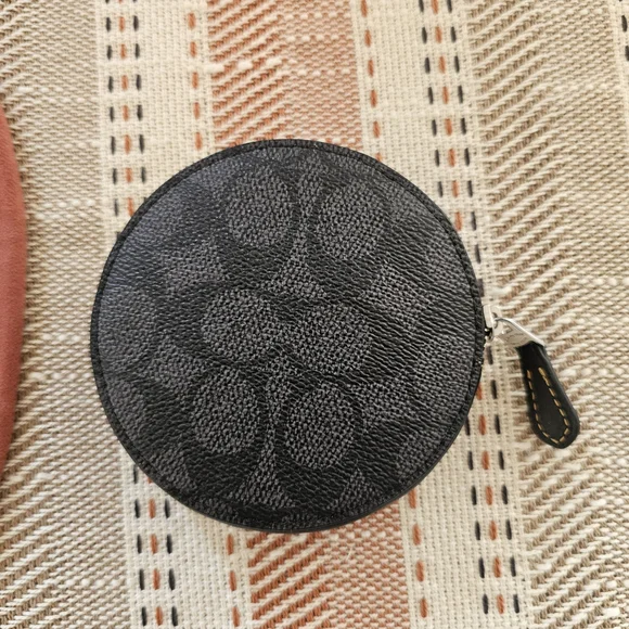 Coach Black Cat and Moon Coin Purse - Picture 4 of 4